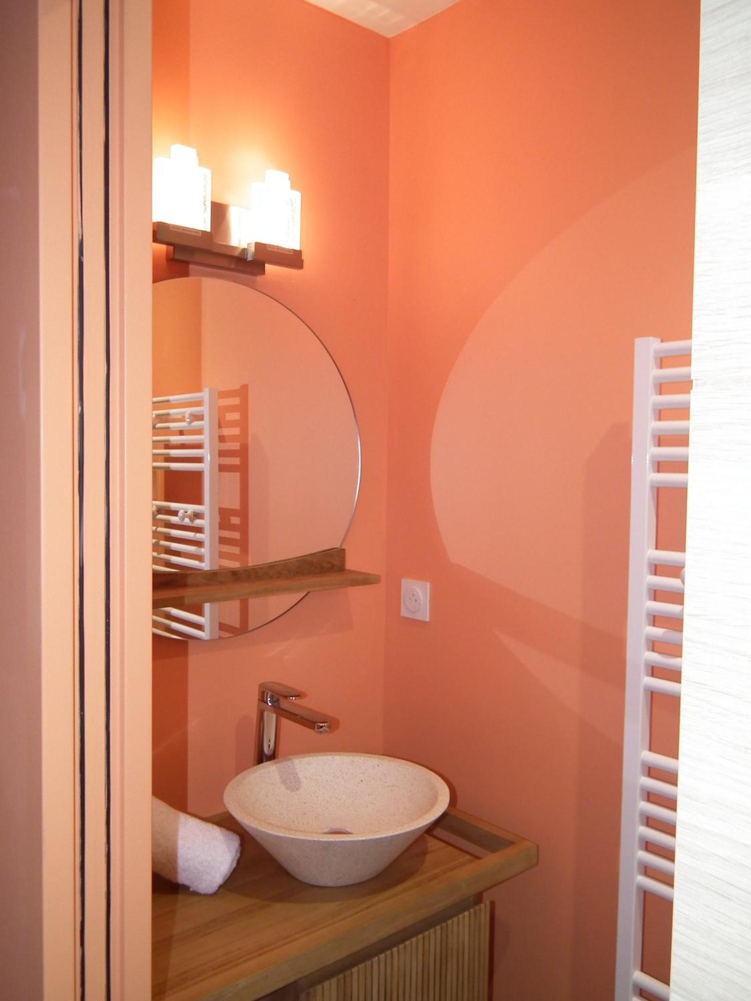 Les Maisons De Louise Pirou Quarto foto